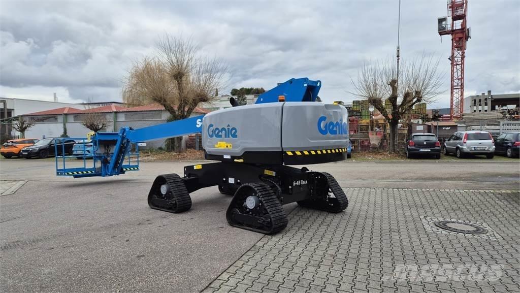Genie S-45 TraX Gelenkteleskoparbeitsbühnen