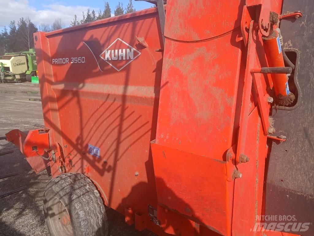 Kuhn Primor 3560 Ballenschredder, -schneider und -wickler