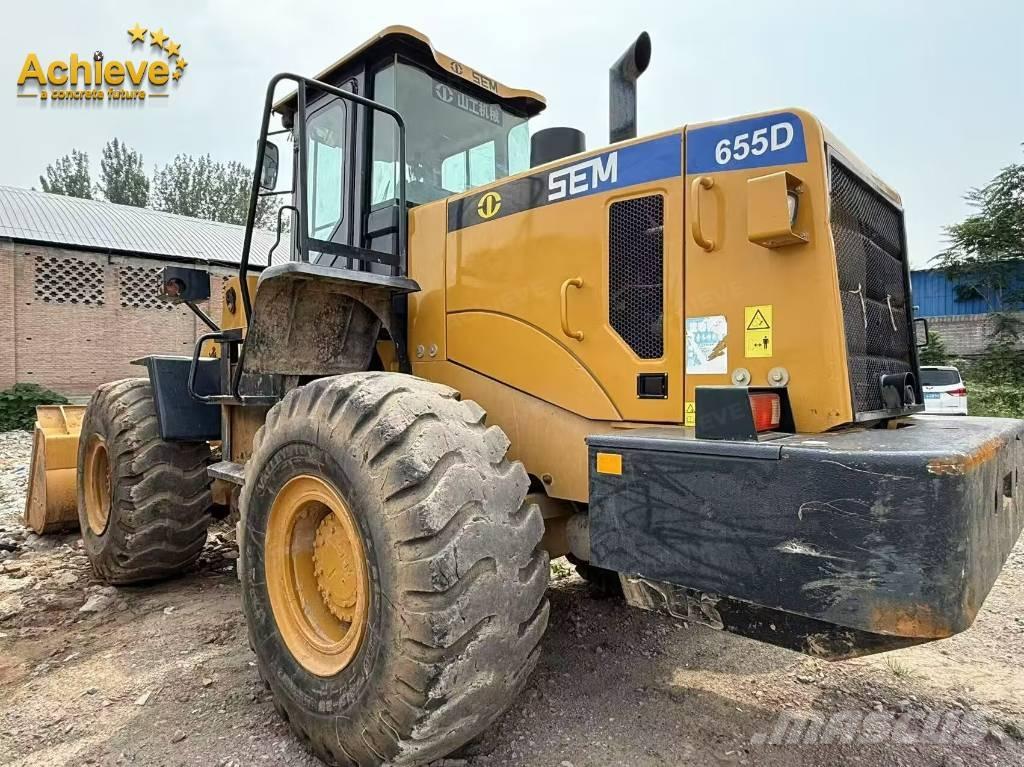 SEM 655D Radlader