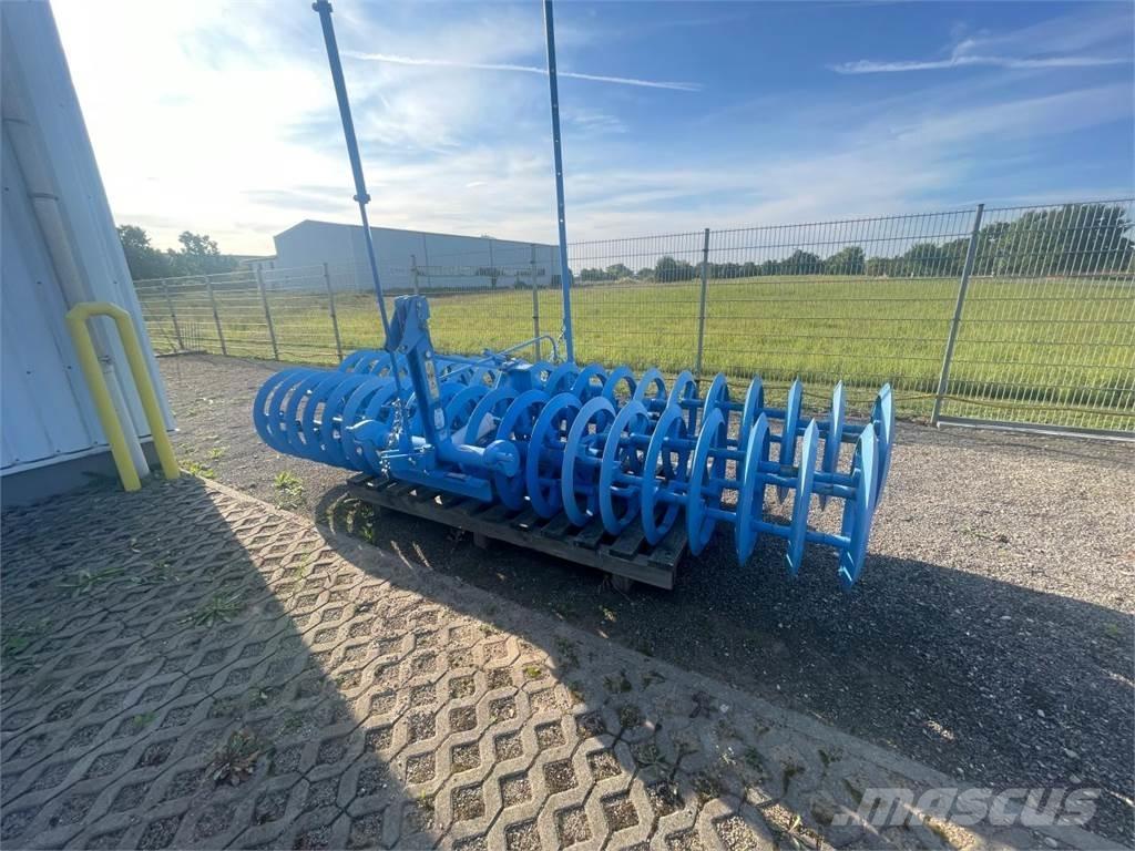 Lemken Diamant 16 Wendepflüge