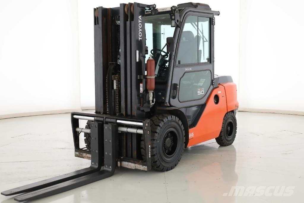 Toyota 40-8-FD-50-N Dieselstapler
