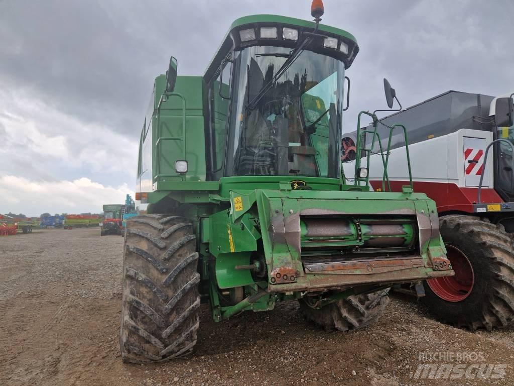 John Deere 9540 WTS Mähdrescher
