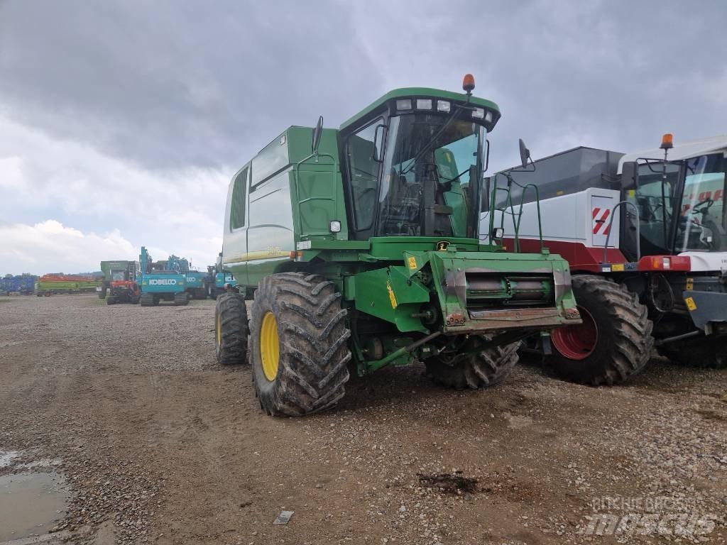 John Deere 9540 WTS Mähdrescher