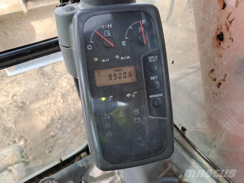 Hitachi ZX135US Raupenbagger