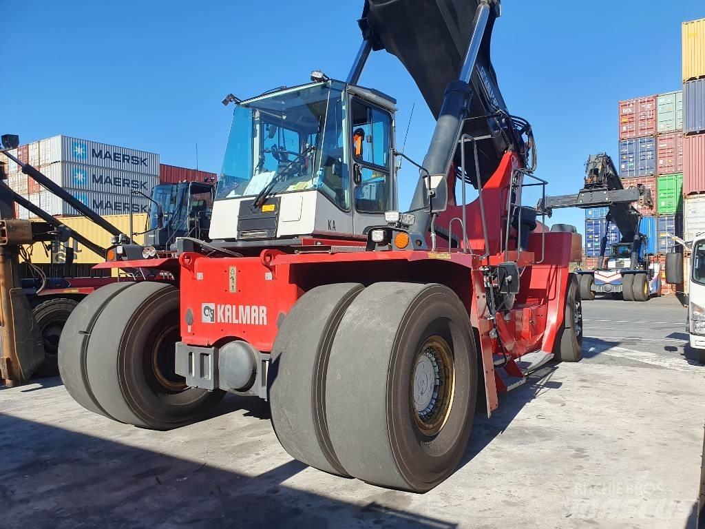 Kalmar DRU450-62S5 Reach-Stacker