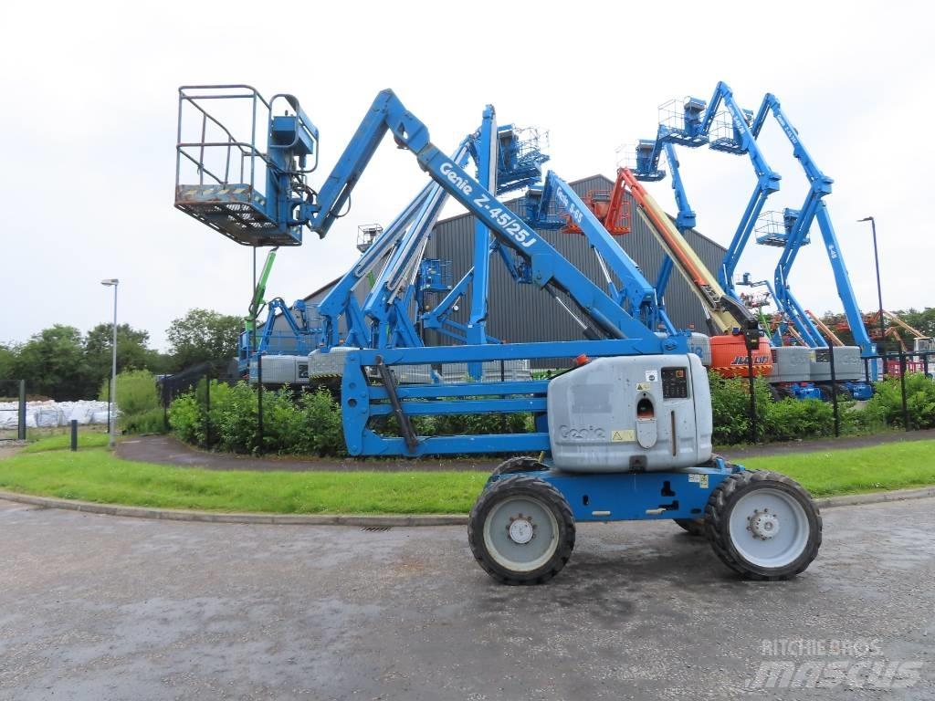 Genie Z 45/25 J Gelenkteleskoparbeitsbühnen