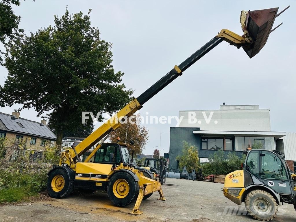 CAT TH 63 Teleskoplader