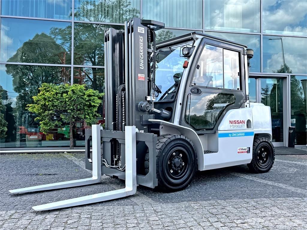 Nissan DG1F4A50Y Dieselstapler