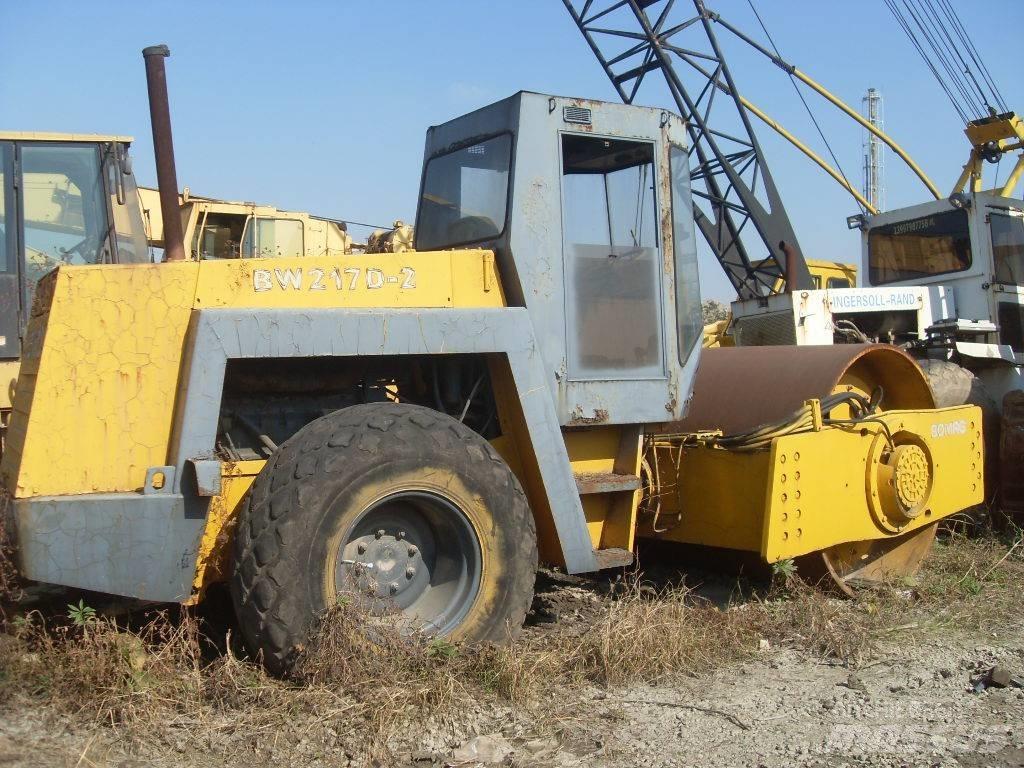 Bomag 217D Walzenzüge