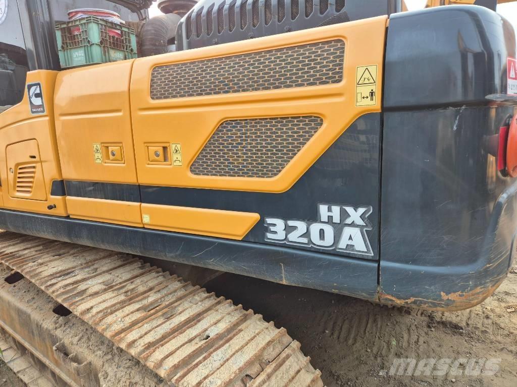Hyundai HX320A Raupenbagger