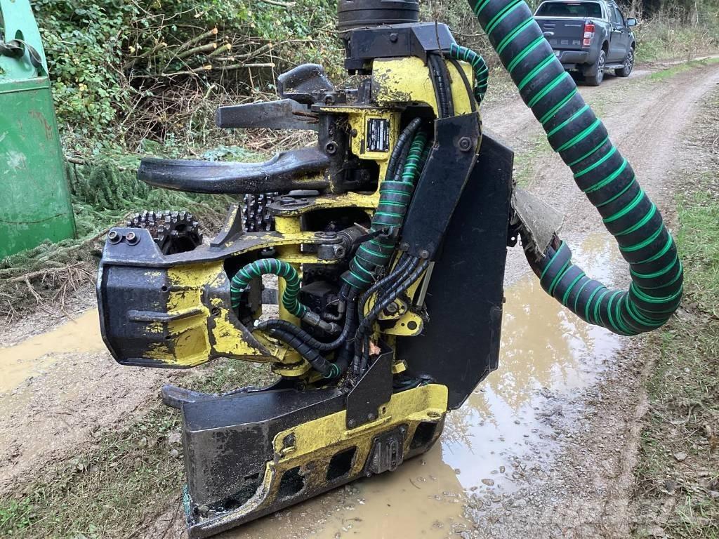 John Deere 1170 E Harvester