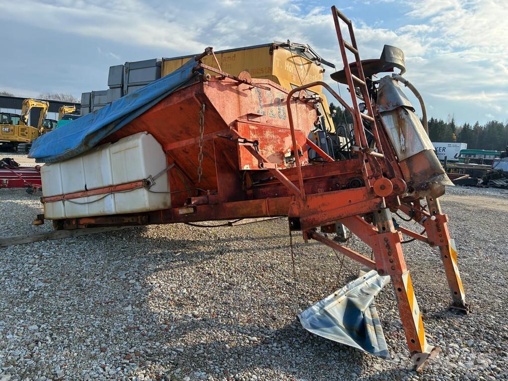  Salt spreader Sand- und Salzstreuer