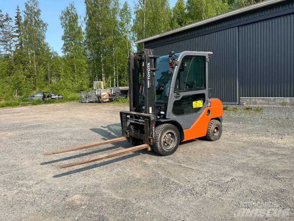 Toyota 52-8 FDF 30 Dieselstapler