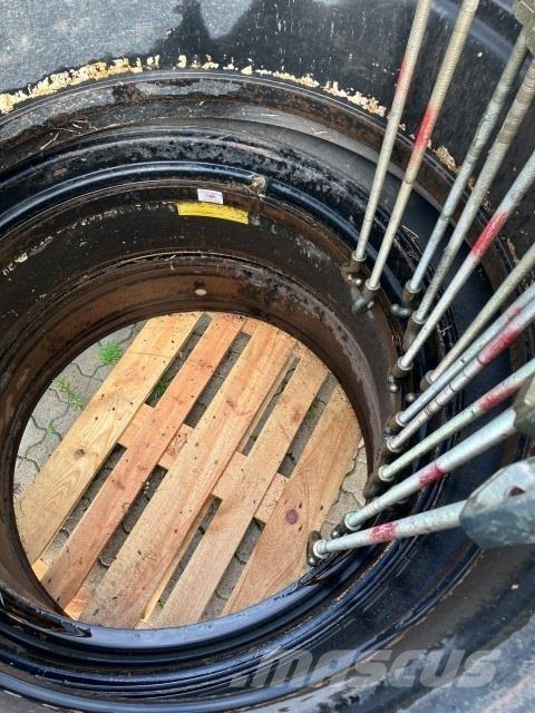  - - - 650/65X42 Reifen