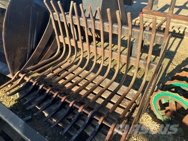  - - - STENGREB 155CM Sonstiges Traktorzubehör