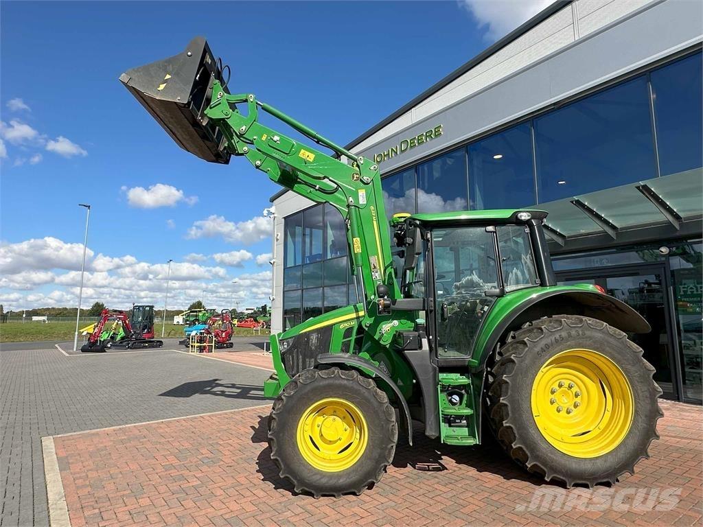 John Deere 6110M Traktoren