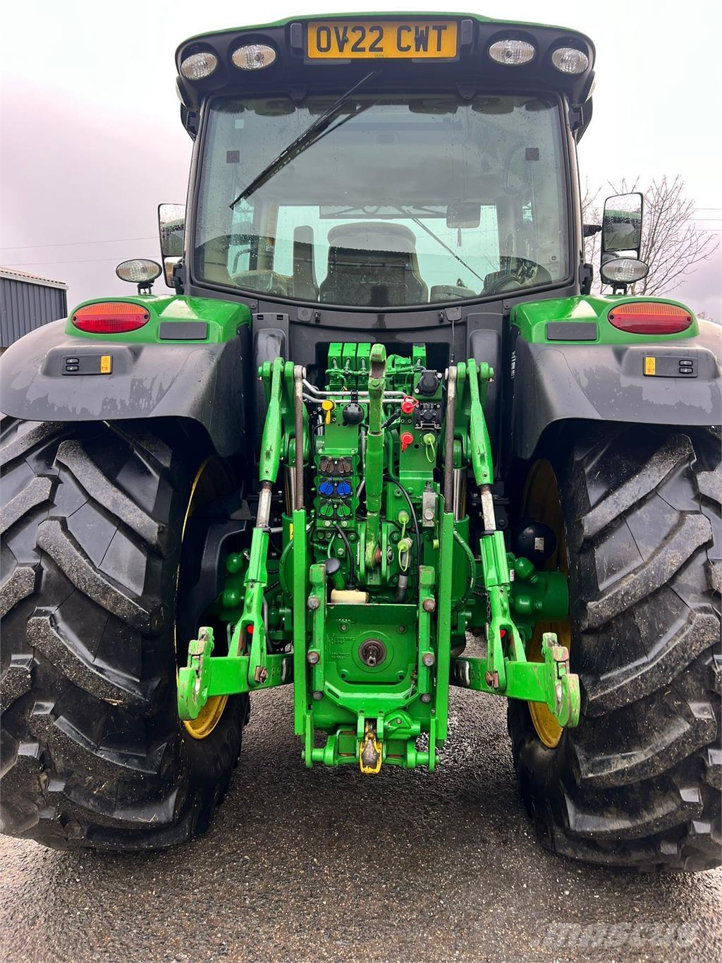John Deere 6125R Traktoren