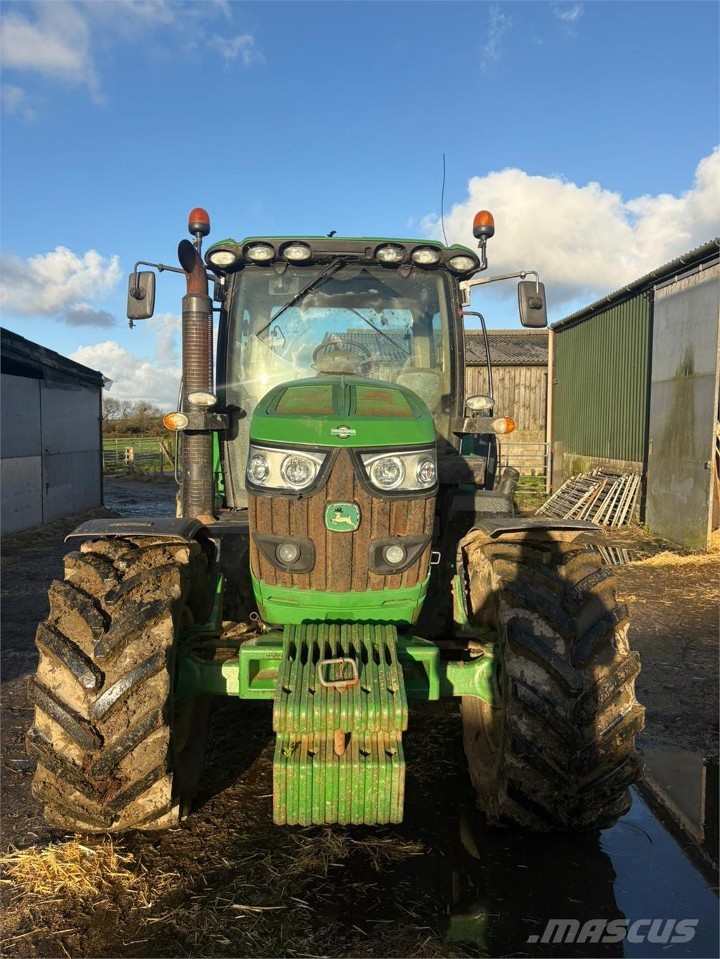 John Deere 6140R Traktoren