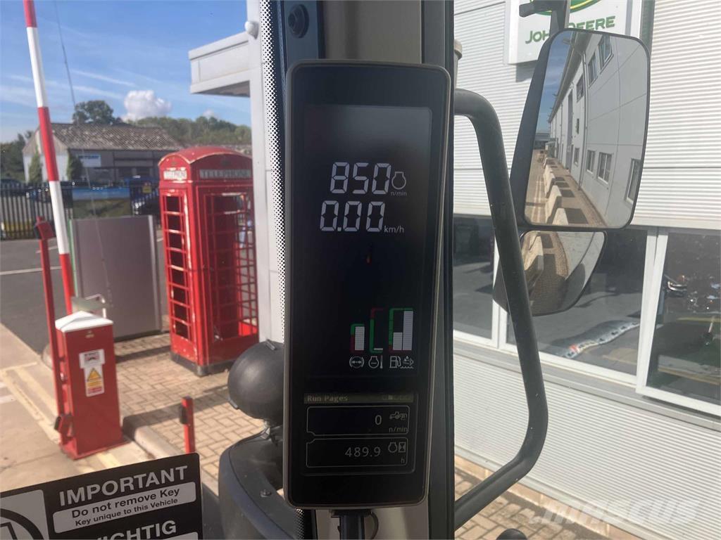 John Deere 6145M Traktoren