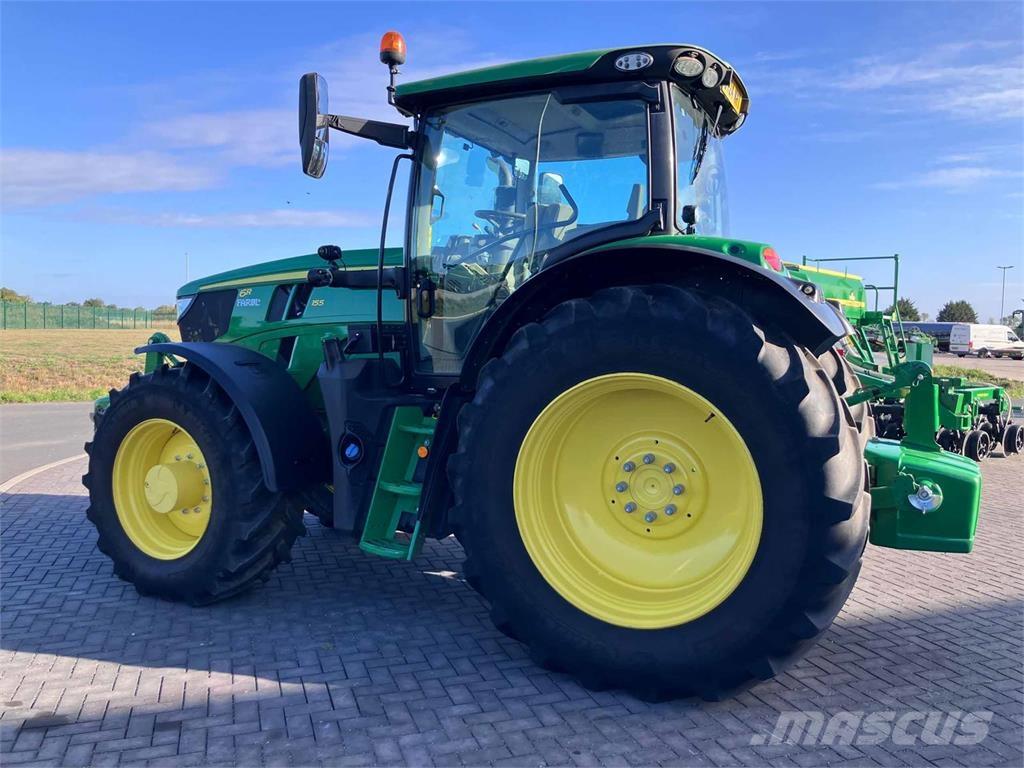 John Deere 6R 155 Traktoren