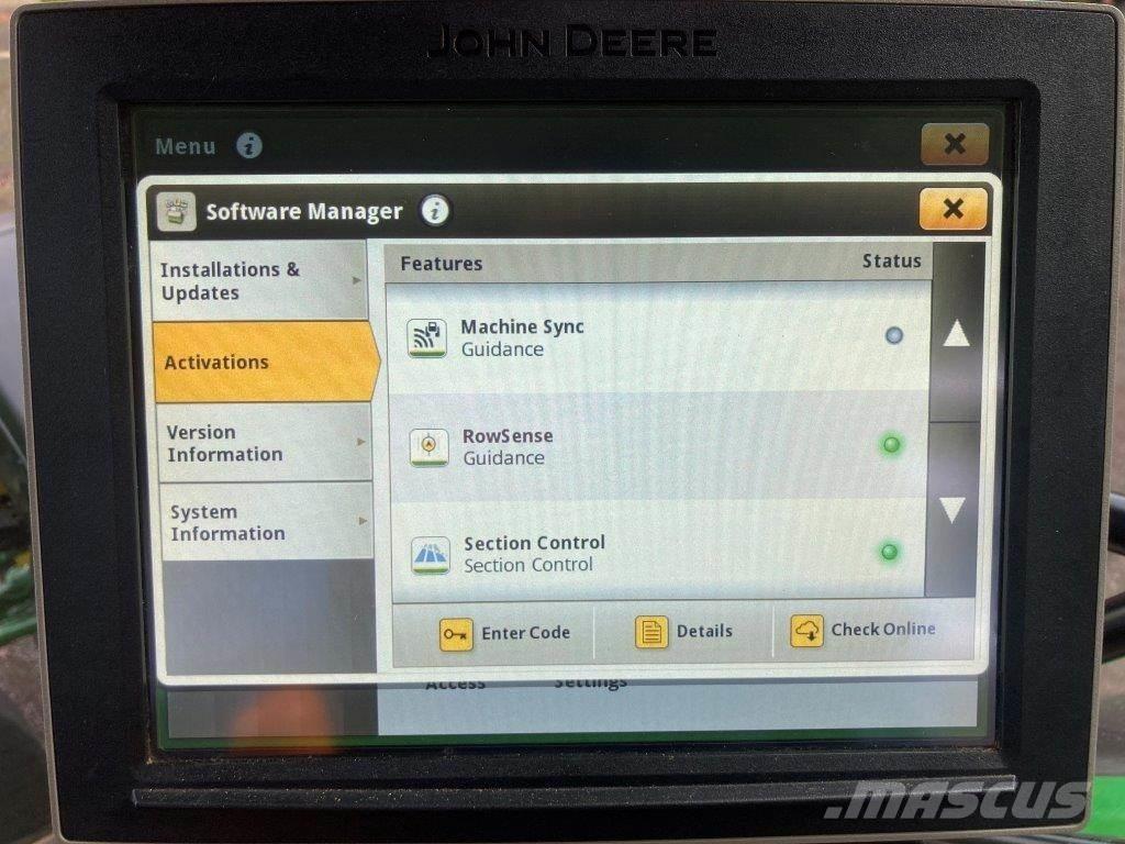 John Deere 6R 215 Traktoren