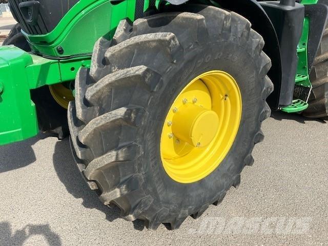 John Deere 6R 250 Traktoren