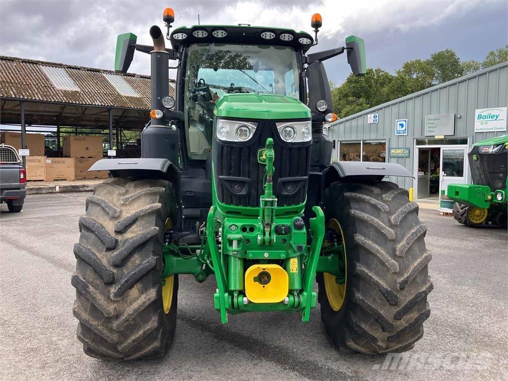 John Deere 6R 250 Traktoren