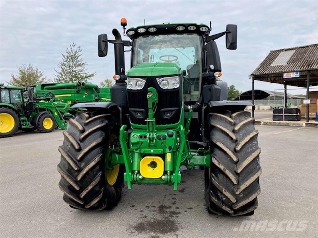 John Deere 6R 250 Traktoren