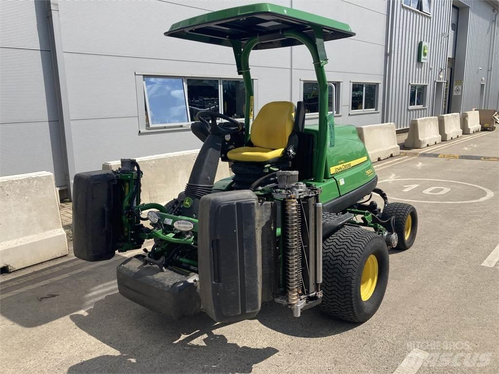 John Deere 7500AE Handgeführte Rasenmäher