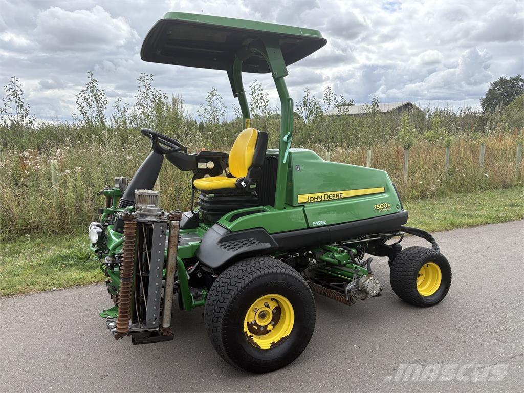 John Deere 7500AE Handgeführte Rasenmäher