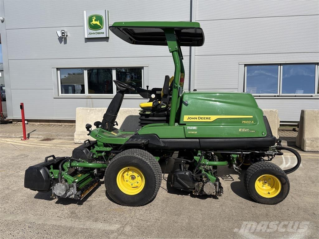 John Deere 7500AE Handgeführte Rasenmäher