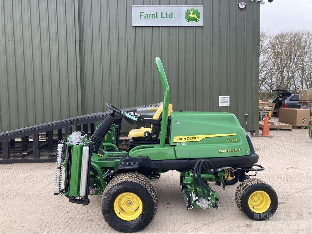 John Deere 7700A Handgeführte Rasenmäher