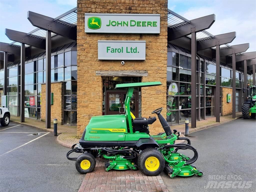 John Deere 8800A Handgeführte Rasenmäher