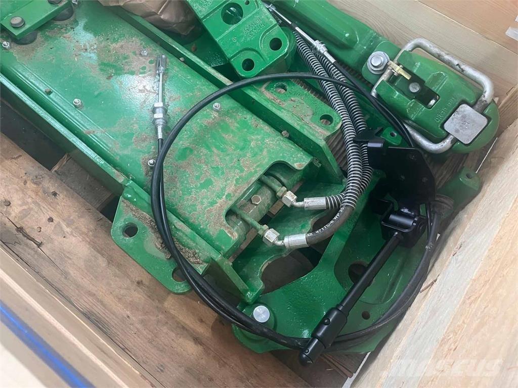 John Deere 8R Sonstige Landmaschinen