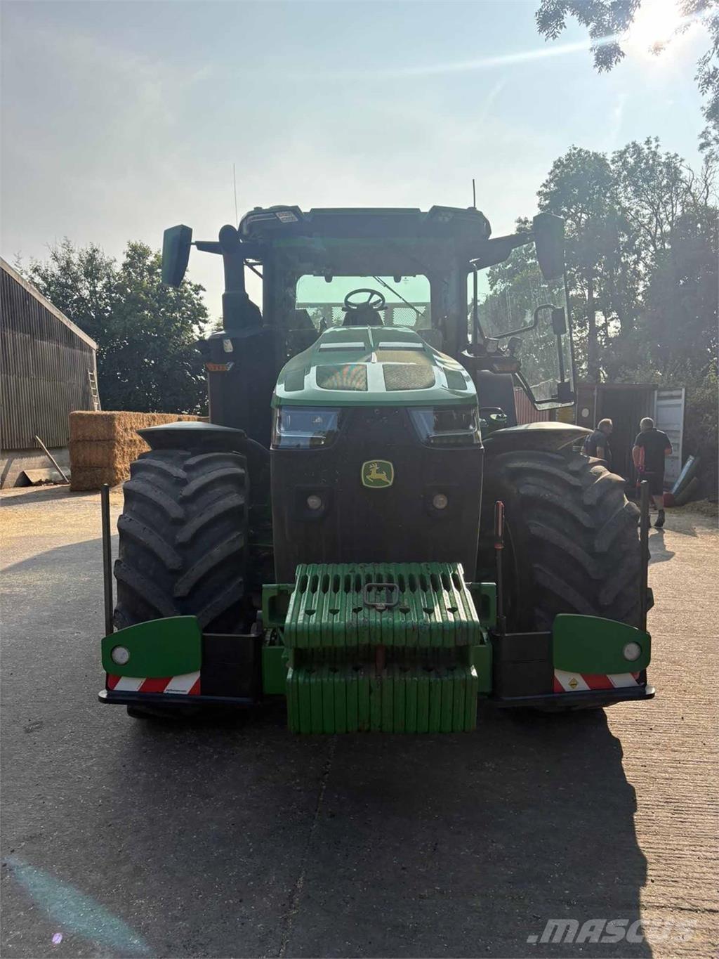 John Deere 8R 370 Traktoren