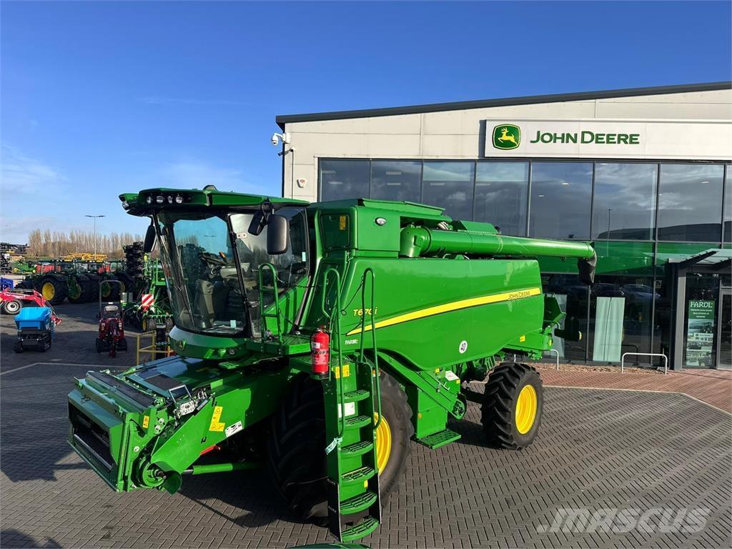 John Deere T670i Mähdrescher