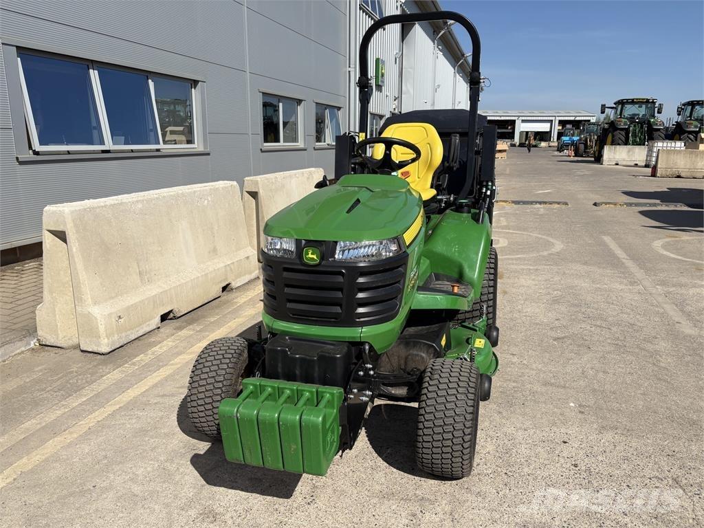 John Deere X950R Reitermäher