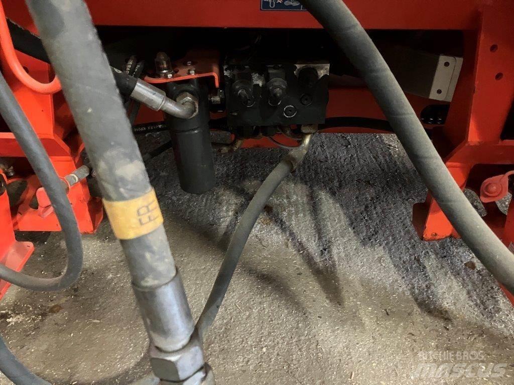 Kuhn Axis 50.2 HEMCW Düngemittel-Sprüher