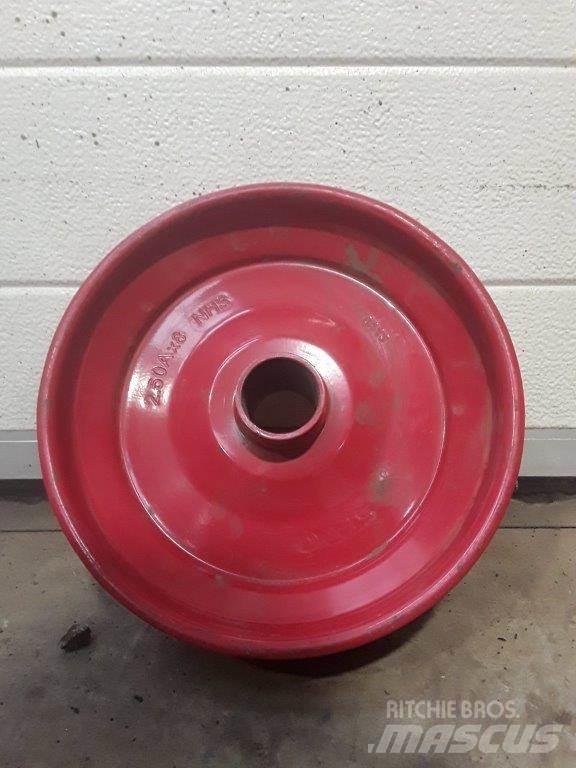  Misc. Red Rim Reifen