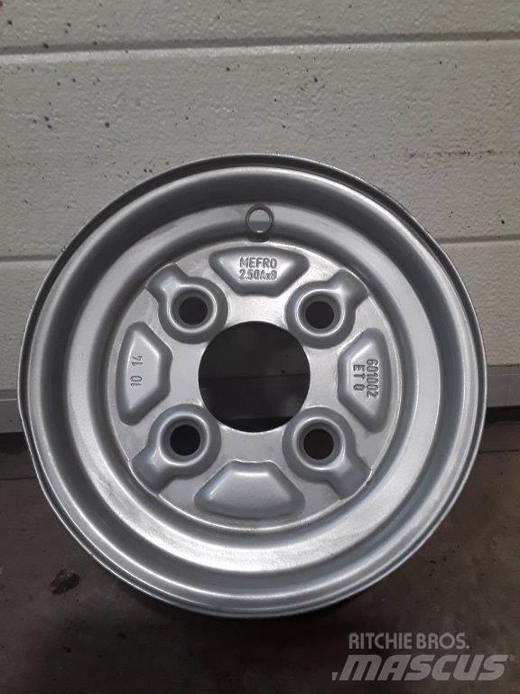  Misc. Rim Reifen