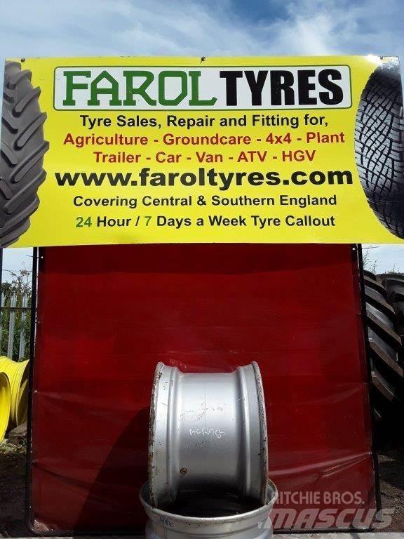  Misc. Silver Lorry Rim Reifen