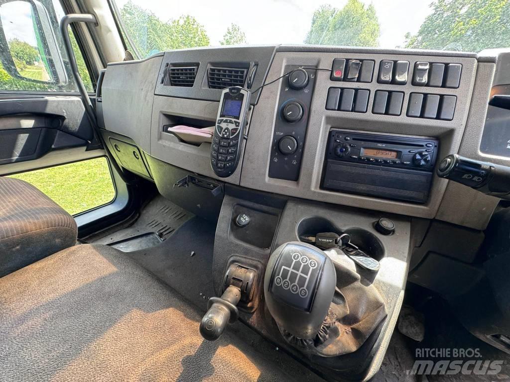 Volvo FL 240 Tiertransporter