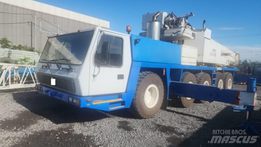 Grove GMK 5100 All-Terrain-Krane