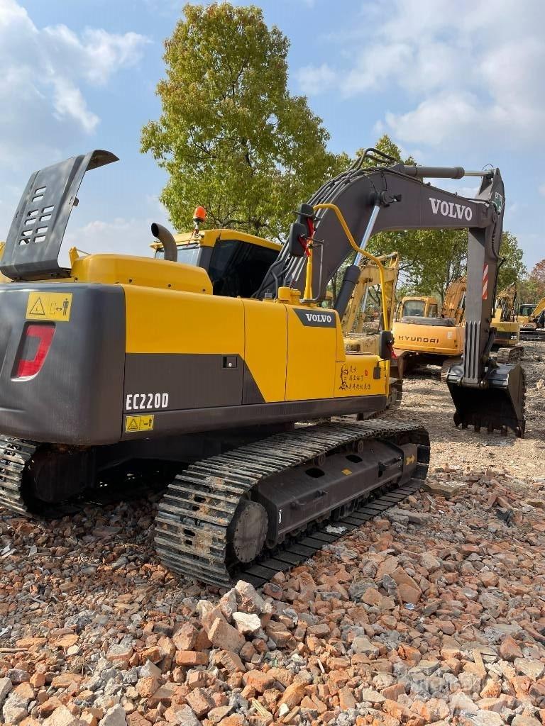 Volvo 220D Raupenbagger