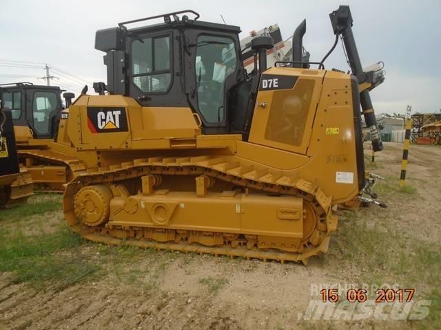 CAT D7E Bulldozer