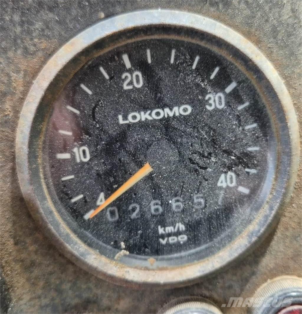 Lokomo AH 132 C Grader