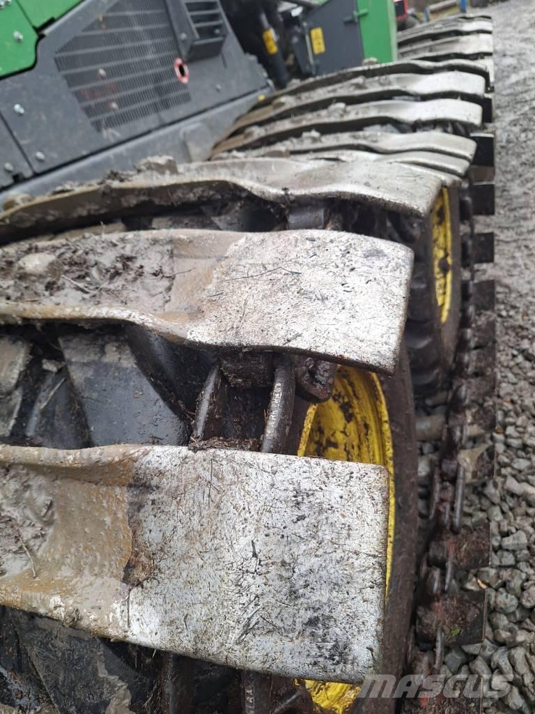 John Deere 1170G Harvester