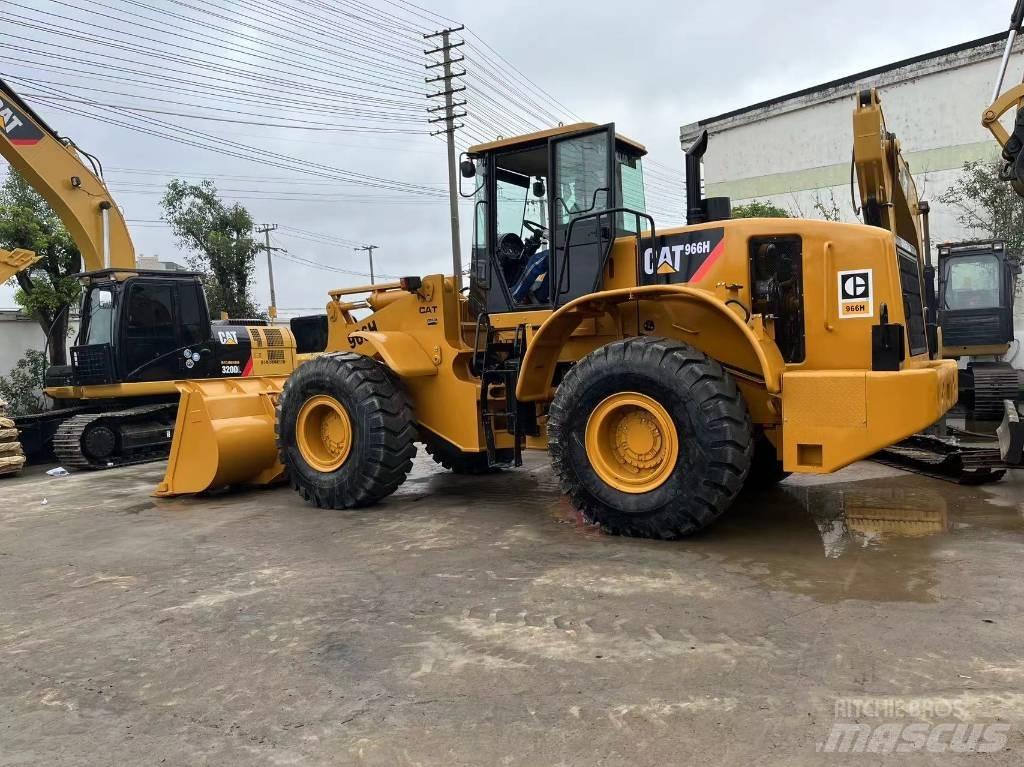 CAT 966 Radlader