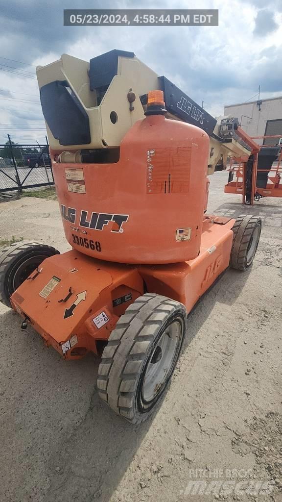 JLG E 450 AJ Gelenkteleskoparbeitsbühnen