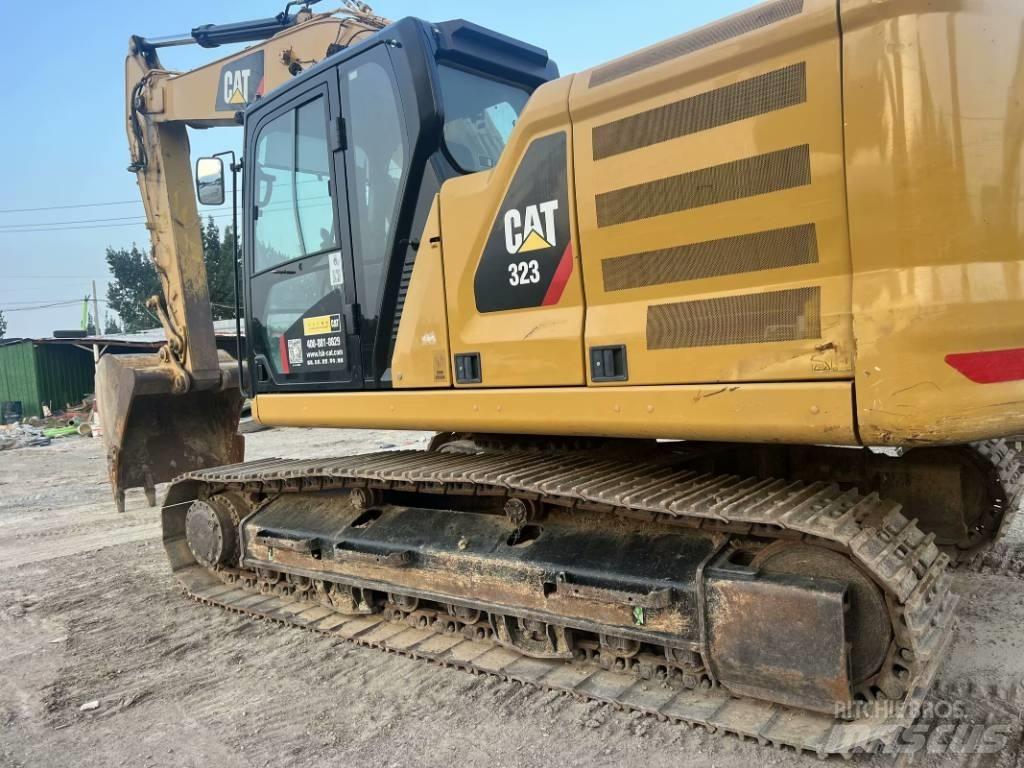 CAT 323 GC Raupenbagger
